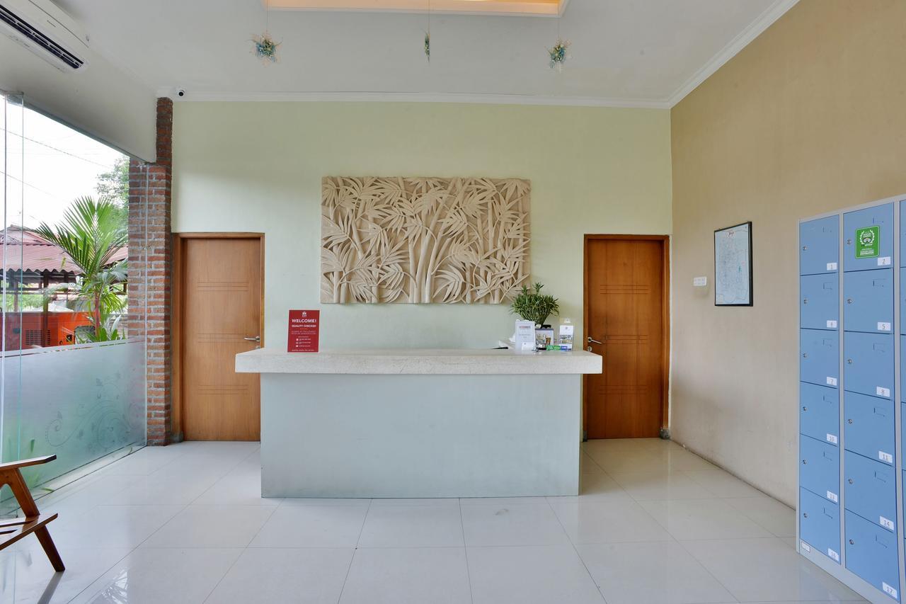 Zen Rooms Pakualaman Yogyakarta Luaran gambar