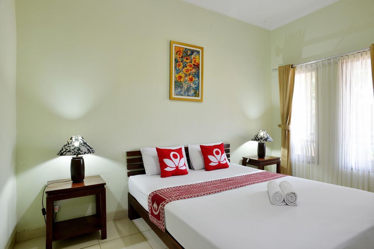 Zen Rooms Pakualaman Yogyakarta Luaran gambar
