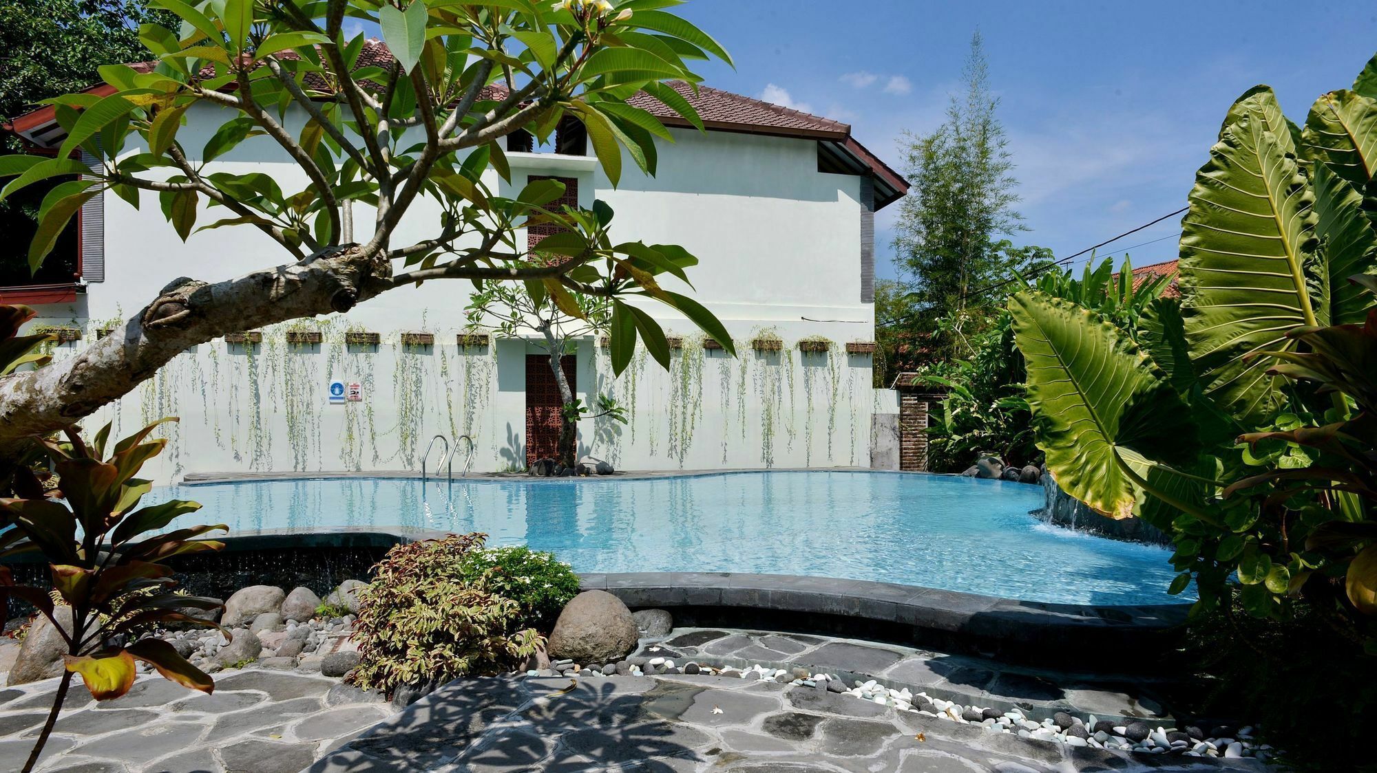 Zen Rooms Pakualaman Yogyakarta Luaran gambar